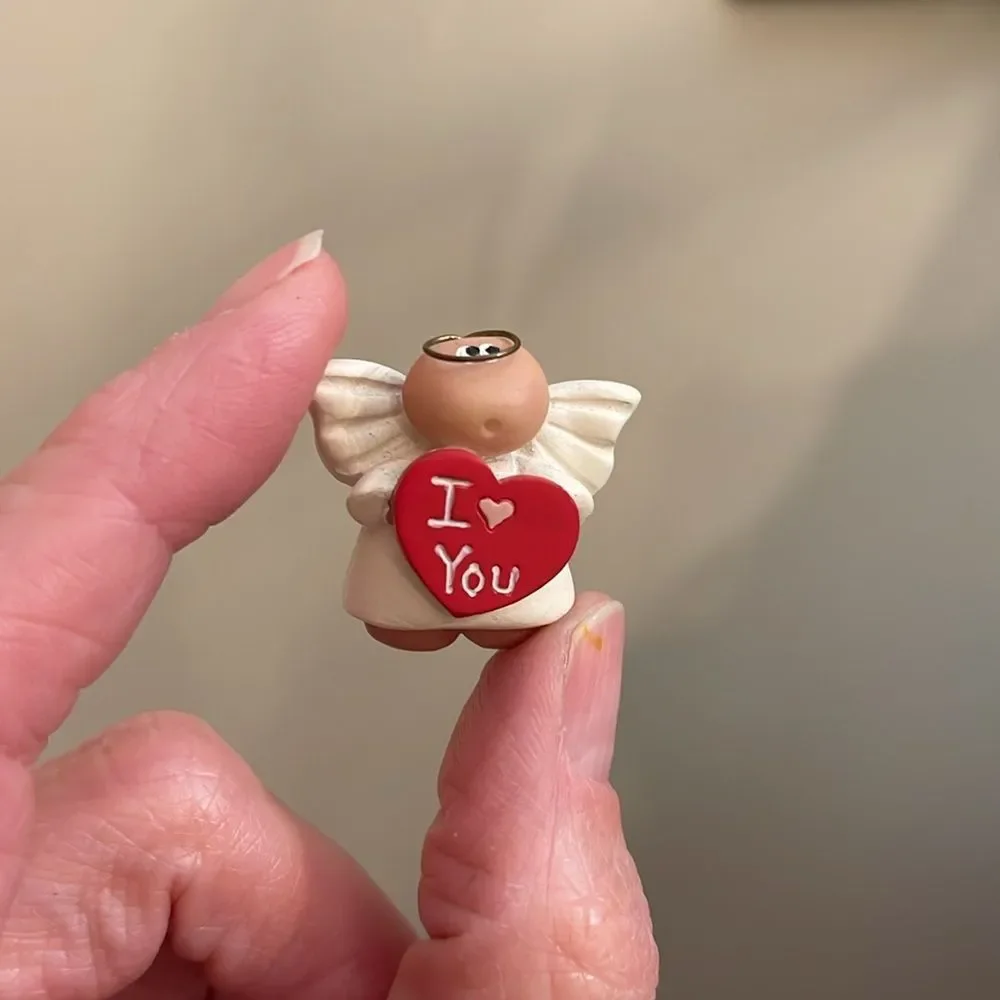 Kirk’s Angel Cheeks Angel Holding a Red Heart “ I ❤️ You”
